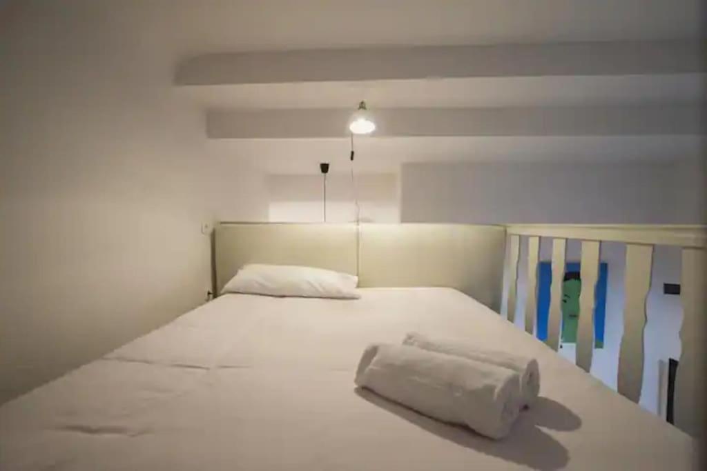 Apartamento Con Encanto En Sol - Madrid #B — Fotos 3